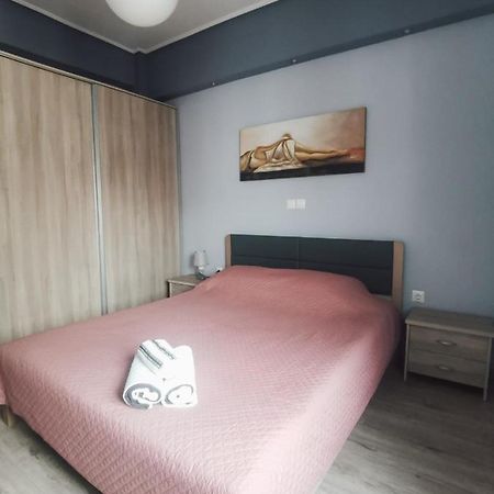 Efrosini'S By The Sea Apartment Халкис Екстериор снимка