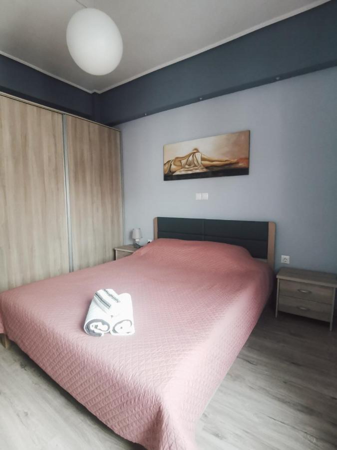 Efrosini'S By The Sea Apartment Халкис Екстериор снимка