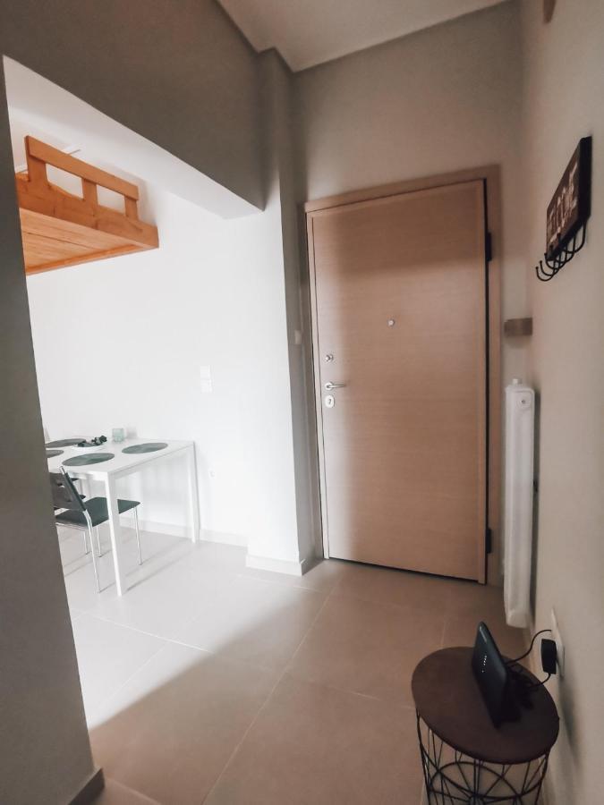 Efrosini'S By The Sea Apartment Халкис Екстериор снимка