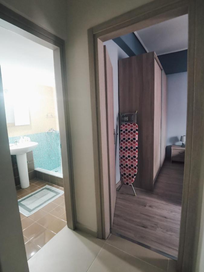 Efrosini'S By The Sea Apartment Халкис Екстериор снимка